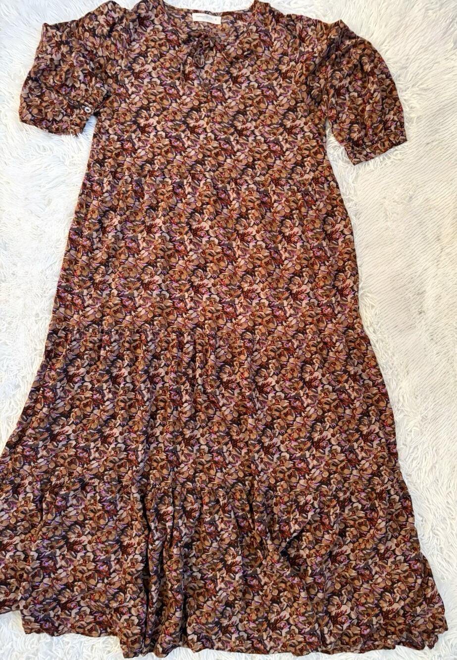 Natural Life M Brown Floral 3/4 Sleeve Tiered Boho Style Dress. Beautiful